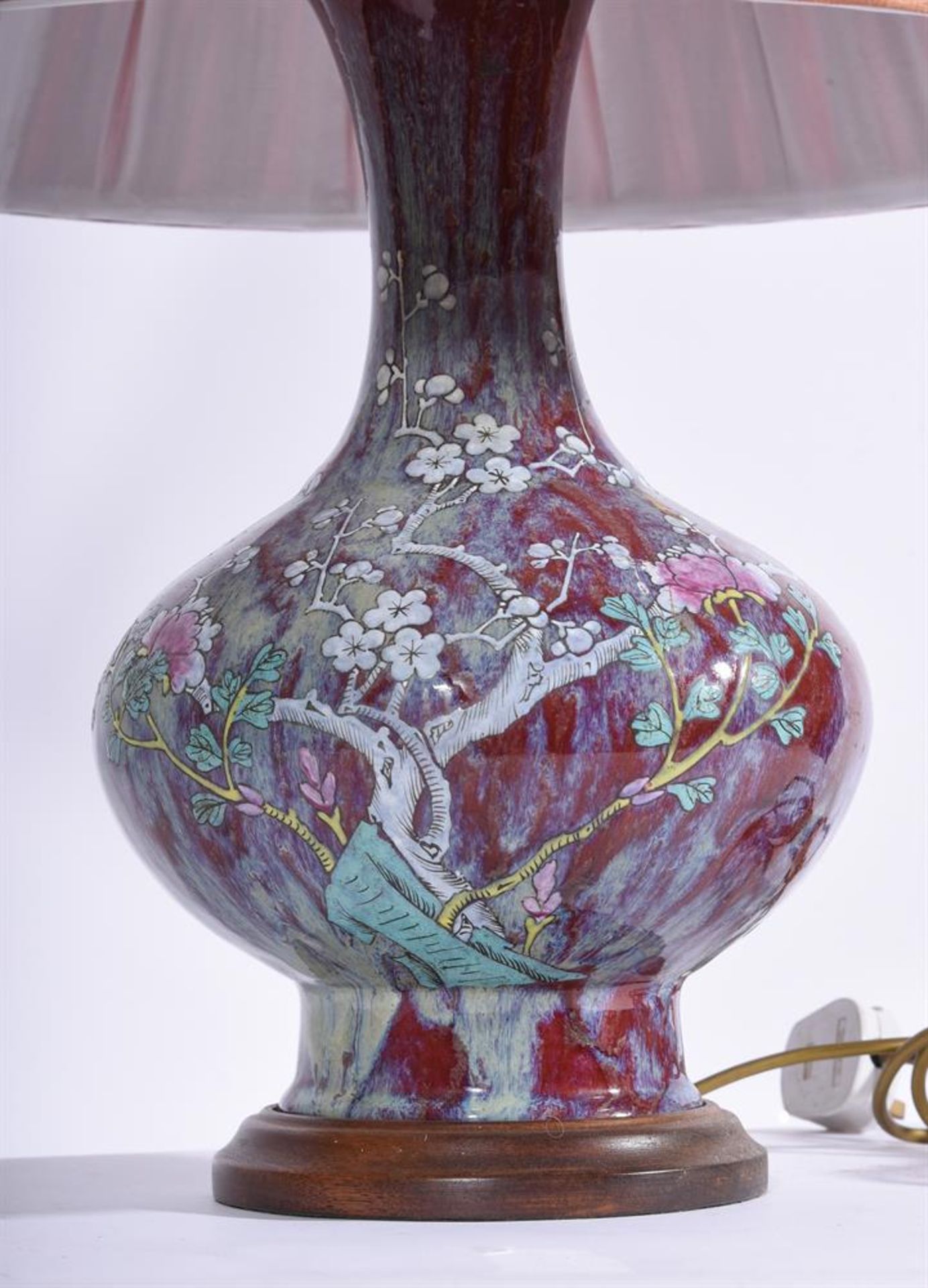 A CHINESE SANG DE BOEUF AND ENAMELLED BOTTLE SHAPED LAMP BASE - Bild 2 aus 2