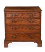 A GEORGE III MAHOGANY BACHELOR'S CHEST OF DRAWERS, THIRD QUARTER 18TH CENTURY