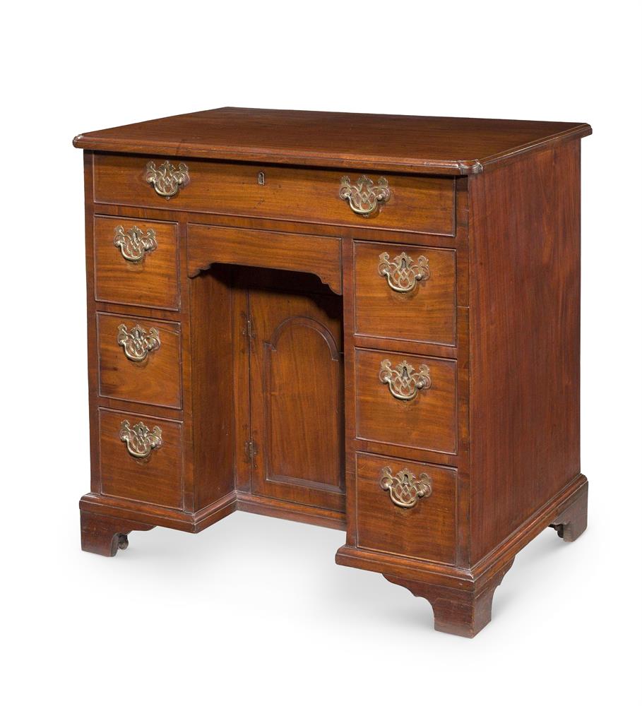 A GEORGE III MAHOGANY KNEEHOLE DESK, THIRD QUARTER 18TH CENTURY - Image 2 of 3