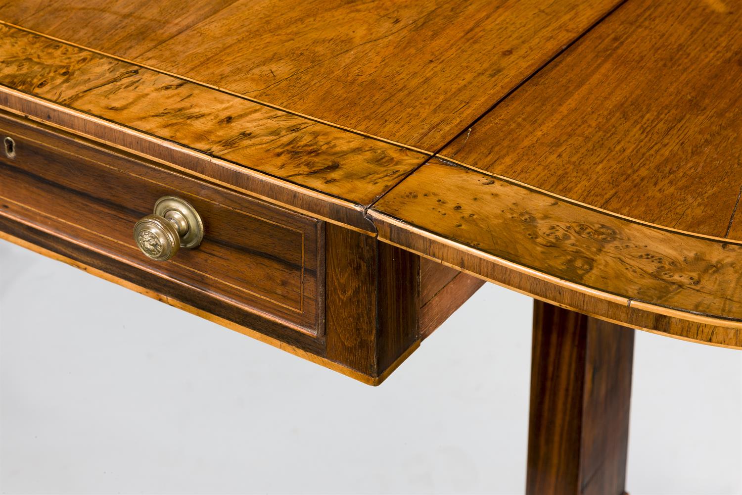 Y AN UNUSUAL REGENCY PADOUK AND BURR YEW CROSSBANDED SOFA TABLE, CIRCA 1815 - Image 3 of 3