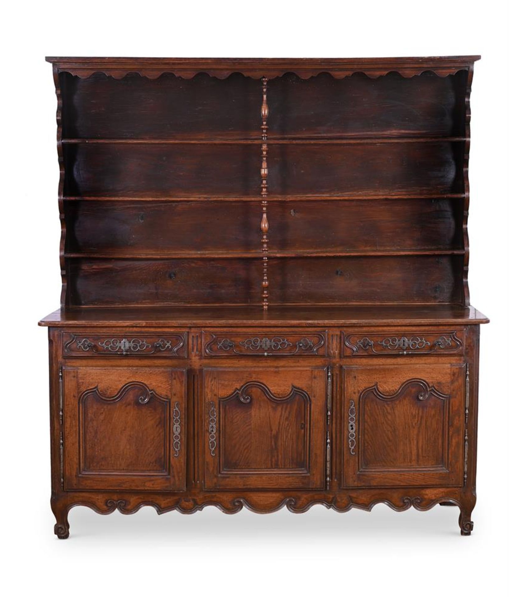 A FRENCH OAK AND CHESTNUT DRESSER, LATE 18TH/EARLY 19TH CENTURY