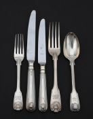 A MATCHED SILVER FIDDLE, THREAD AND SHELL PATTERN PART TABLE SERVICE