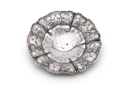 AN ITALIAN SILVER COLOURED SHAPED CIRCULAR BOWL