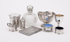 A COLLECTION OF SILVER ITEMS