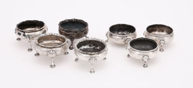 A COLLECTION OF SILVER CAULDRON SALTS