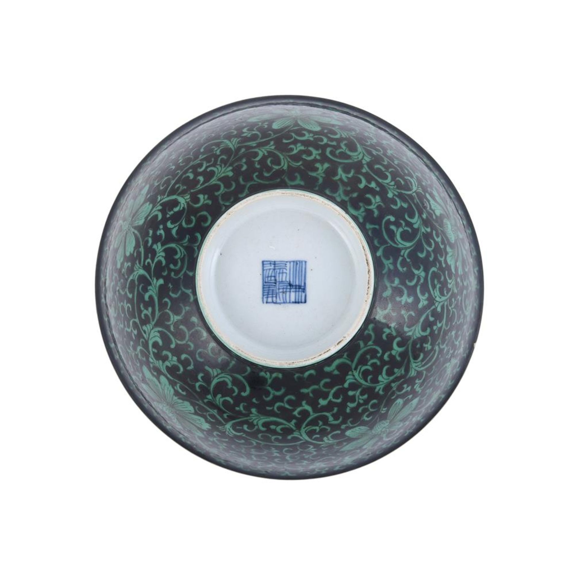 A Chinese black-ground green-enamelled 'Lotus' bowl - Image 4 of 4