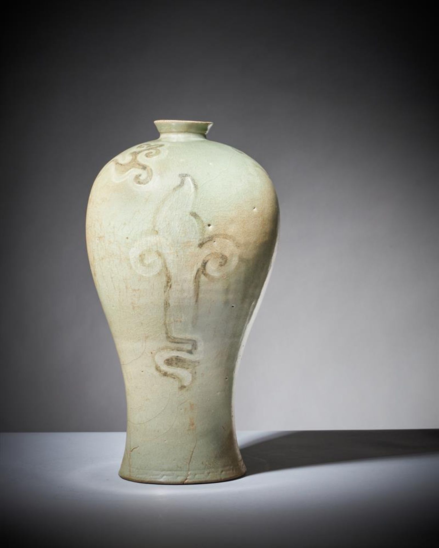 A large and unusual Korean stoneware Maebyeong - Image 2 of 10