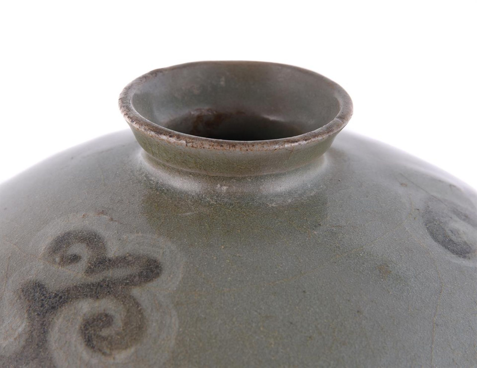 A large and unusual Korean stoneware Maebyeong - Image 9 of 10