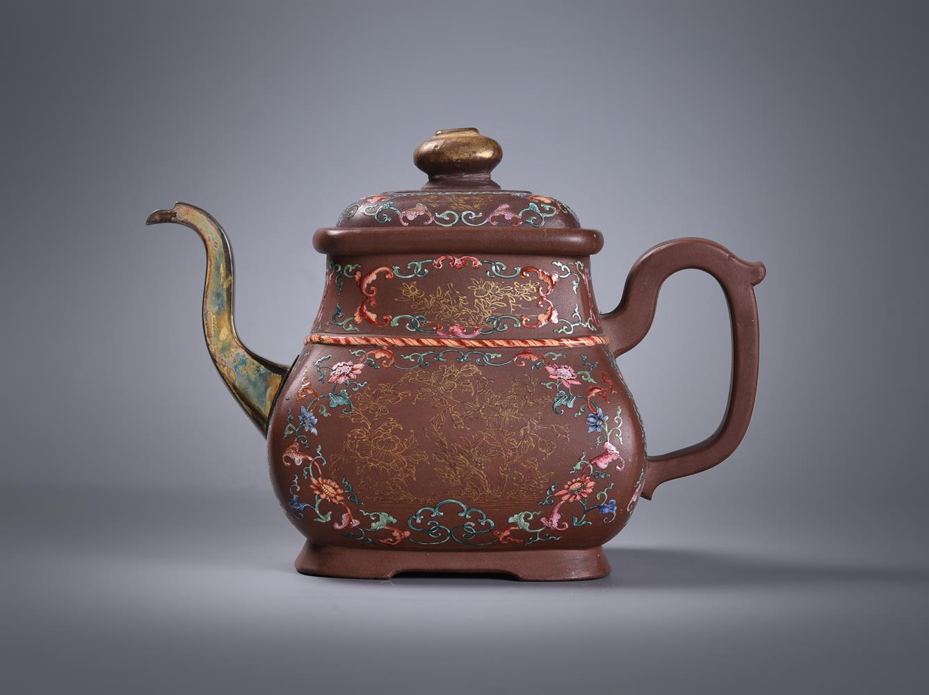 A Chinese enamelled Yixing teapot - Image 2 of 6