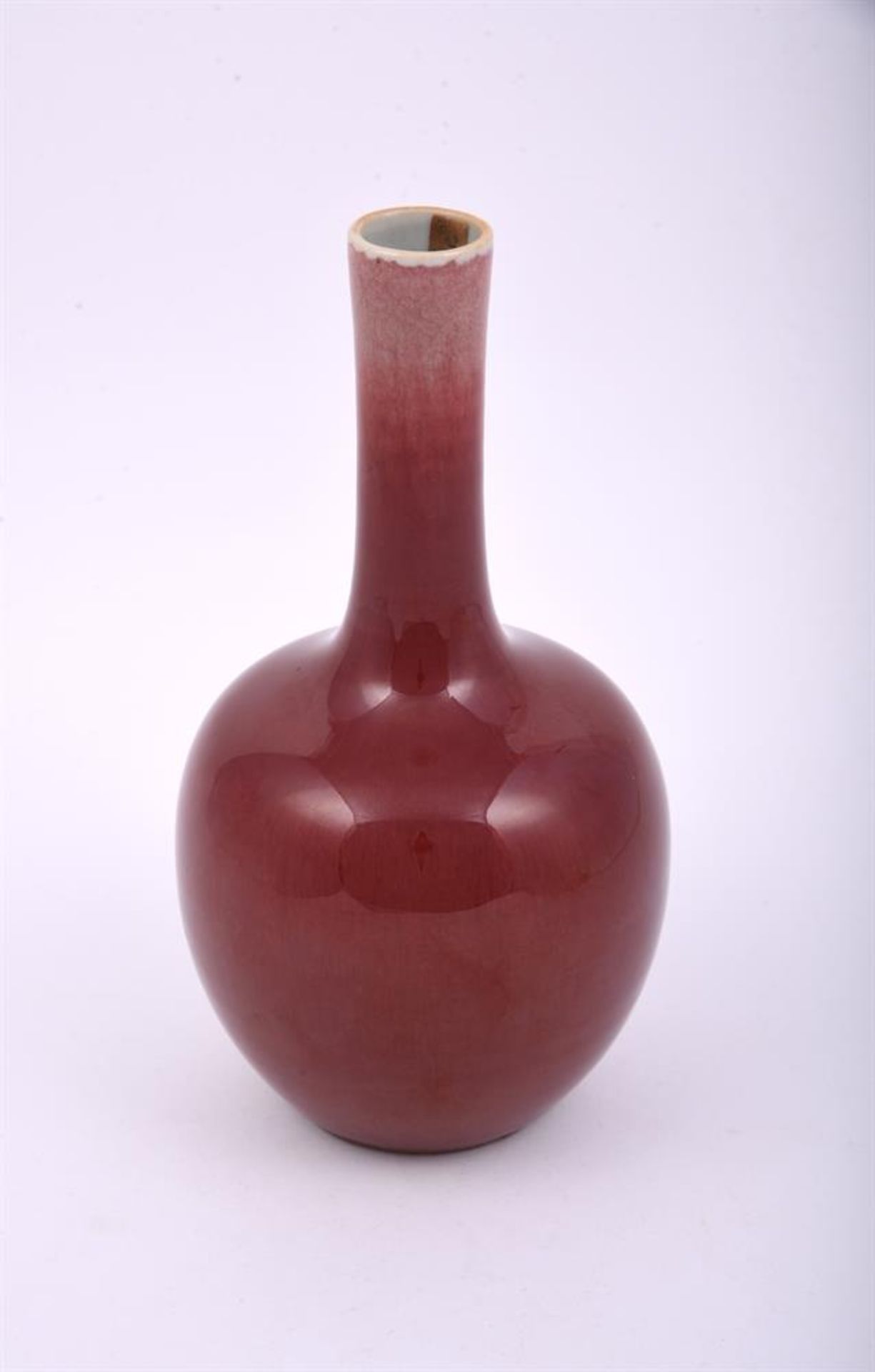A Chinese lanyao bottle vase - Image 3 of 6