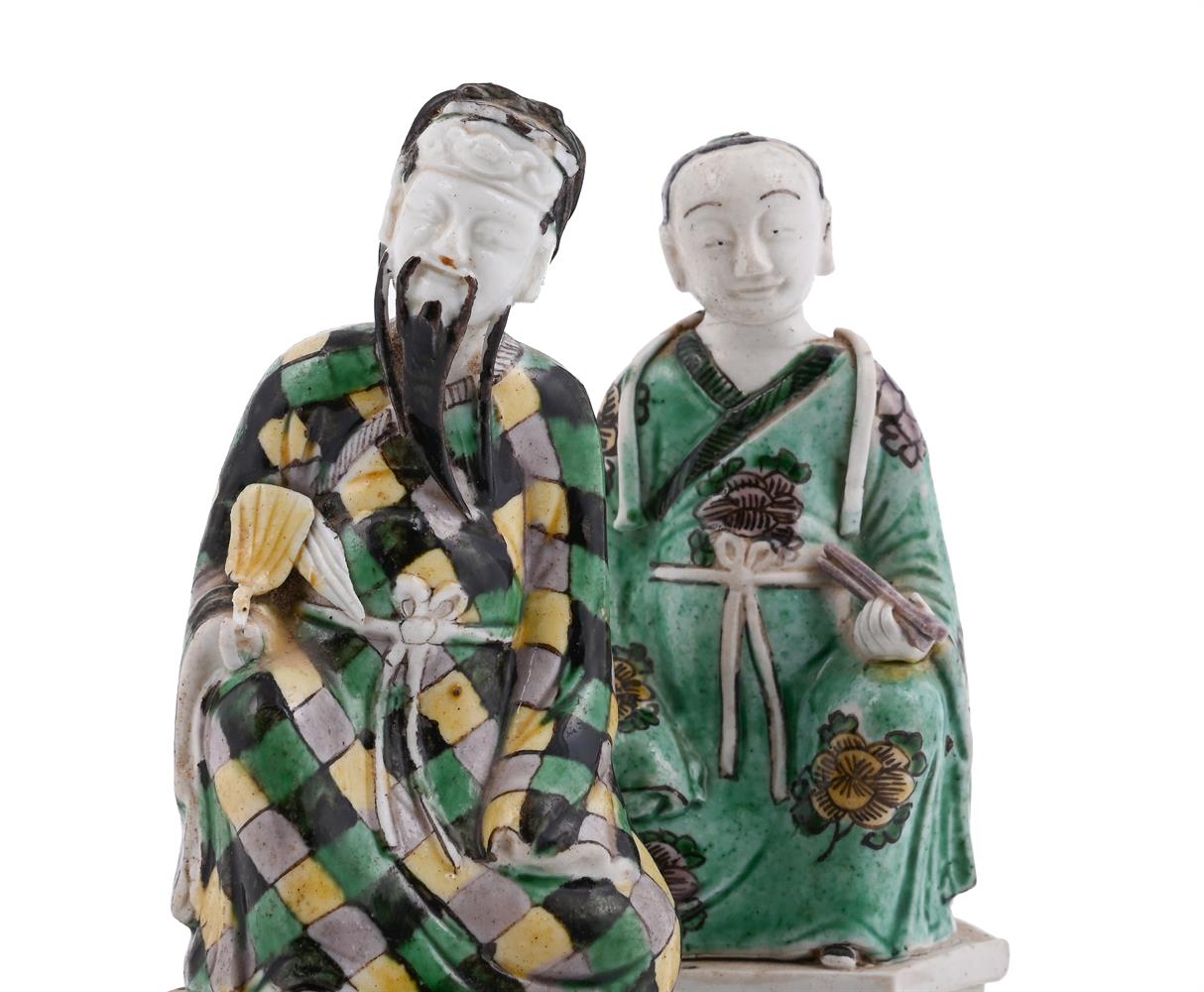 Two Chinese Famille Verte figures of the Immortals Zhong Li Quan and Lan Cai He - Image 2 of 9