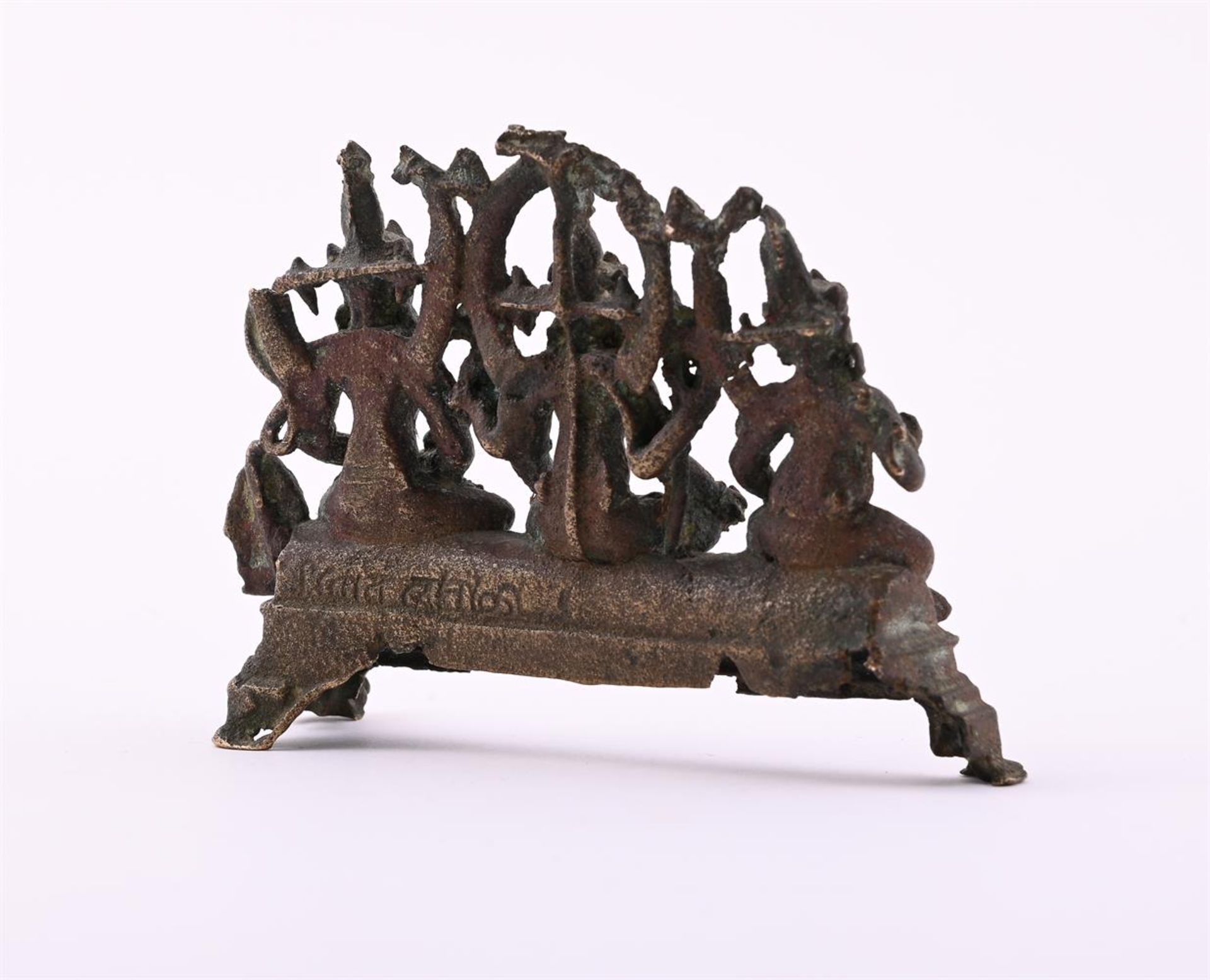 A Pala bronze group depicting Two Matrikas (Mother Goddesses) and a Bearded Male Guardian - Image 3 of 4