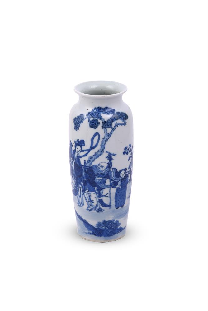 A Chinese blue and white vase