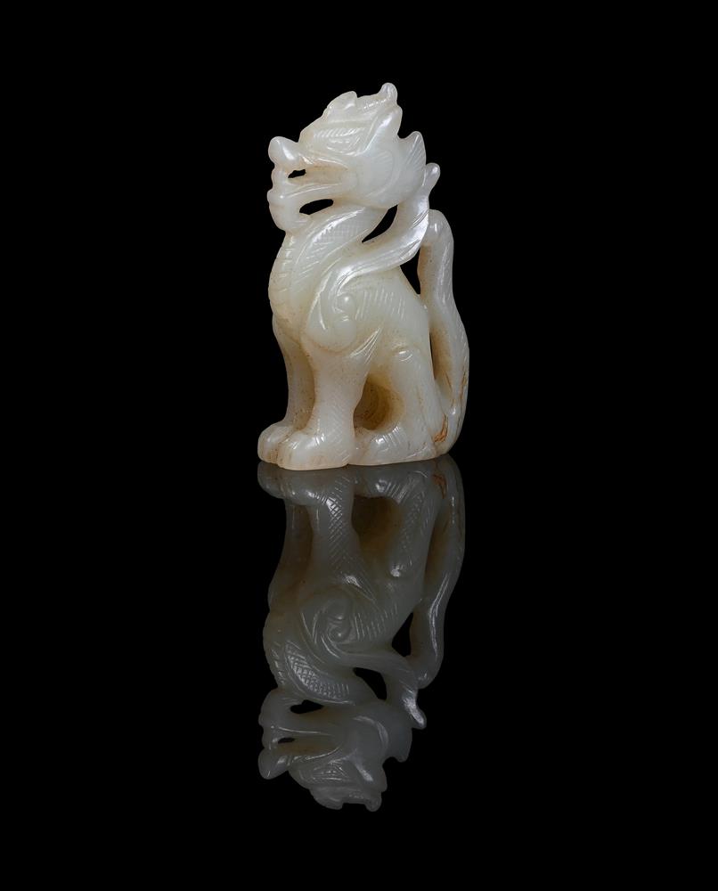 A small Chinese pale celadon jade carving of 'Dragon' - Image 2 of 2