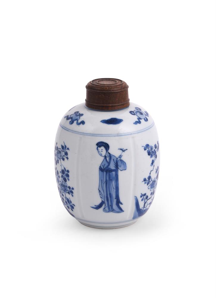 A Chinese blue and white small jar