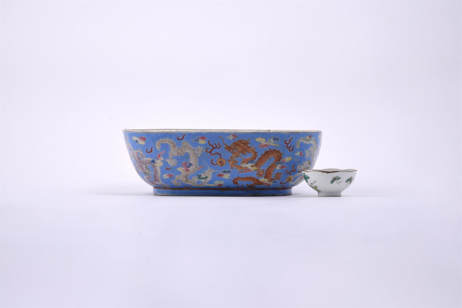 A Chinese 'peony' tea bowl