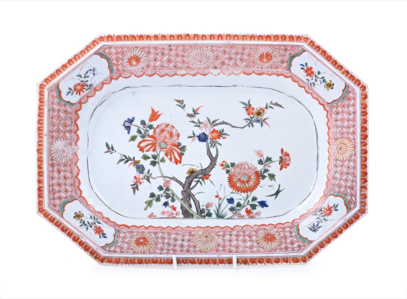 A Chinese Export famille verte serving dish