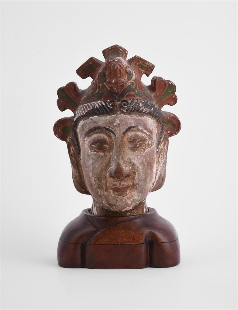 † A Chinese painted terra cotta head of bodhisattva - Image 2 of 5