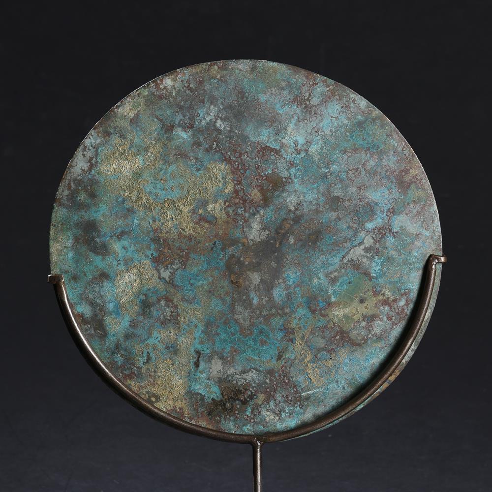 A large Chinese bronze 'Mythical Animals and Grapes' mirror - Image 3 of 3
