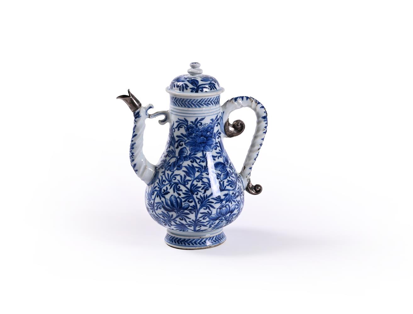 A Chinese blue and white ewer and cover