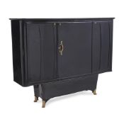 AN ITALIAN BLACK LACQUER COCKTAIL CABINET CIRCA 1970, ATTRIBUTED TO DASSI