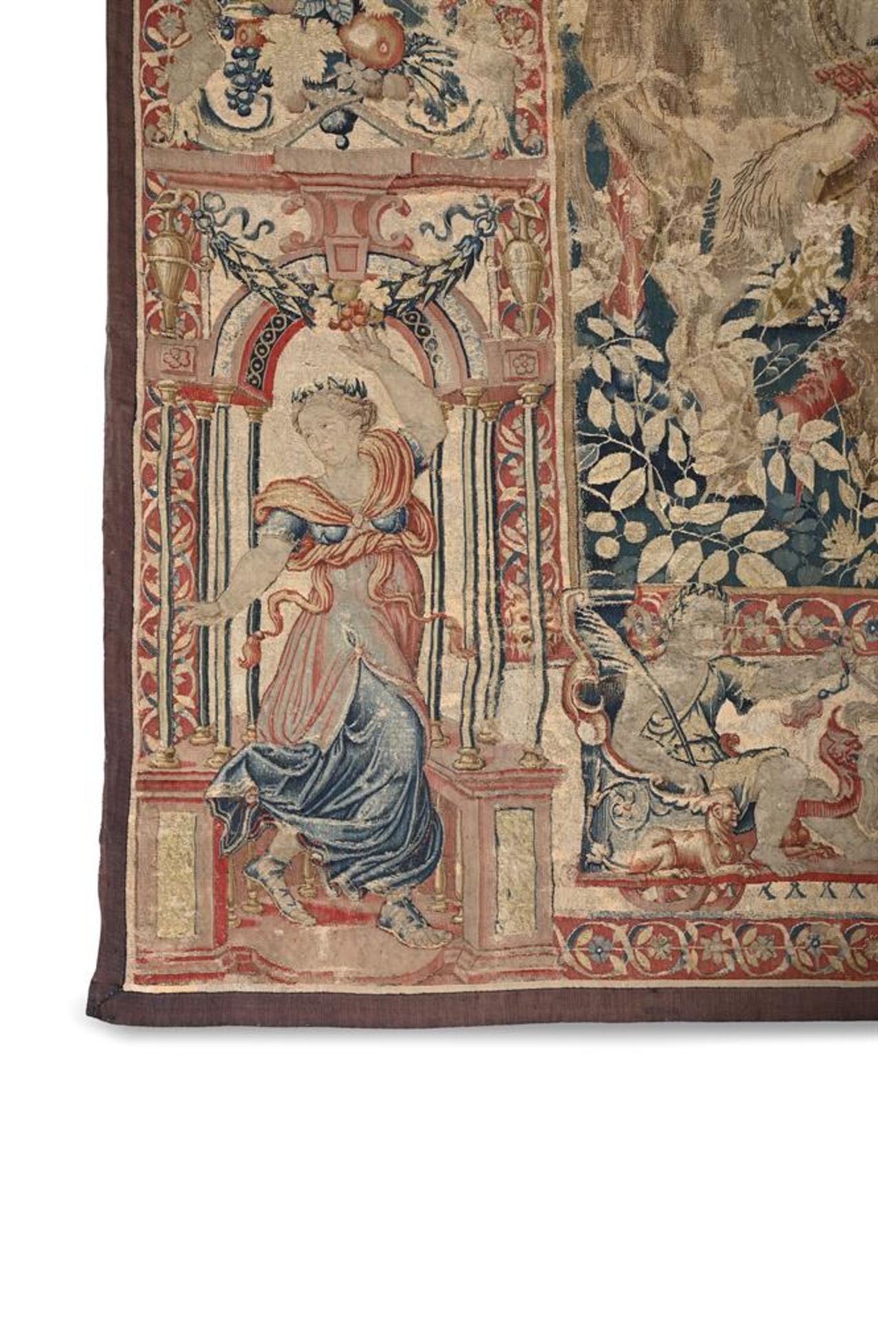 A RARE FLEMISH WOOL AND SILK HISTORICAL TAPESTRY DEPICTING A SCENE FROM THE LIFE OF HANNIBAL - Image 4 of 5