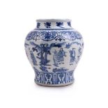 A LARGE CHINESE BLUE AND WHITE JAR