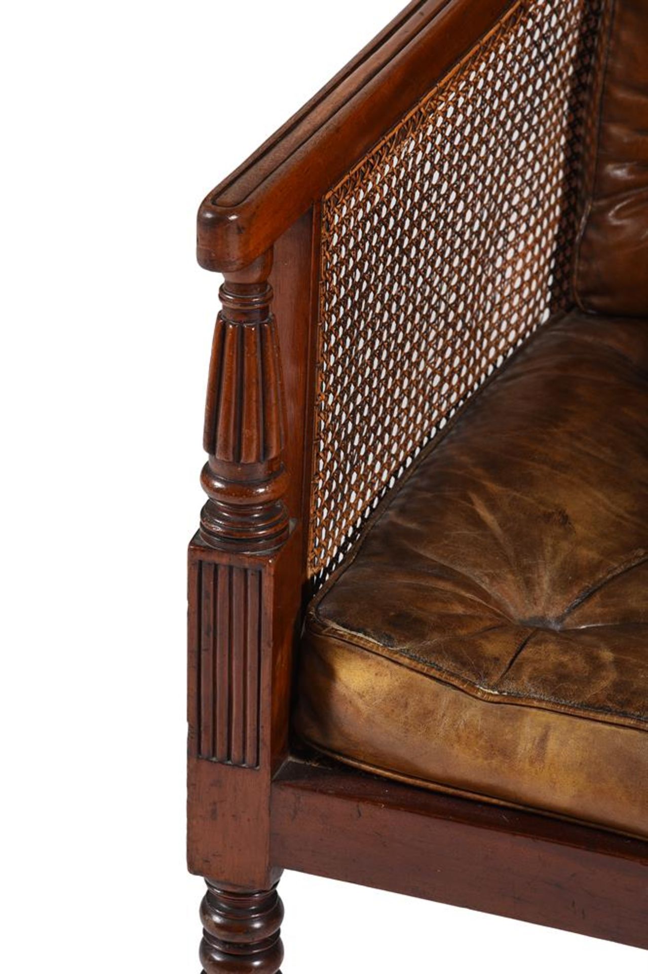 A GEORGE IV MAHOGANY LIBRARY ARMCHAIR IN THE MANNER OF GILLOWS - Image 4 of 7