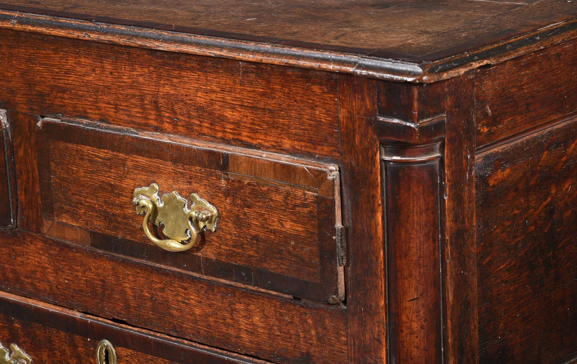 A GEORGE III MAHOGANY MULE CHEST - Bild 2 aus 4