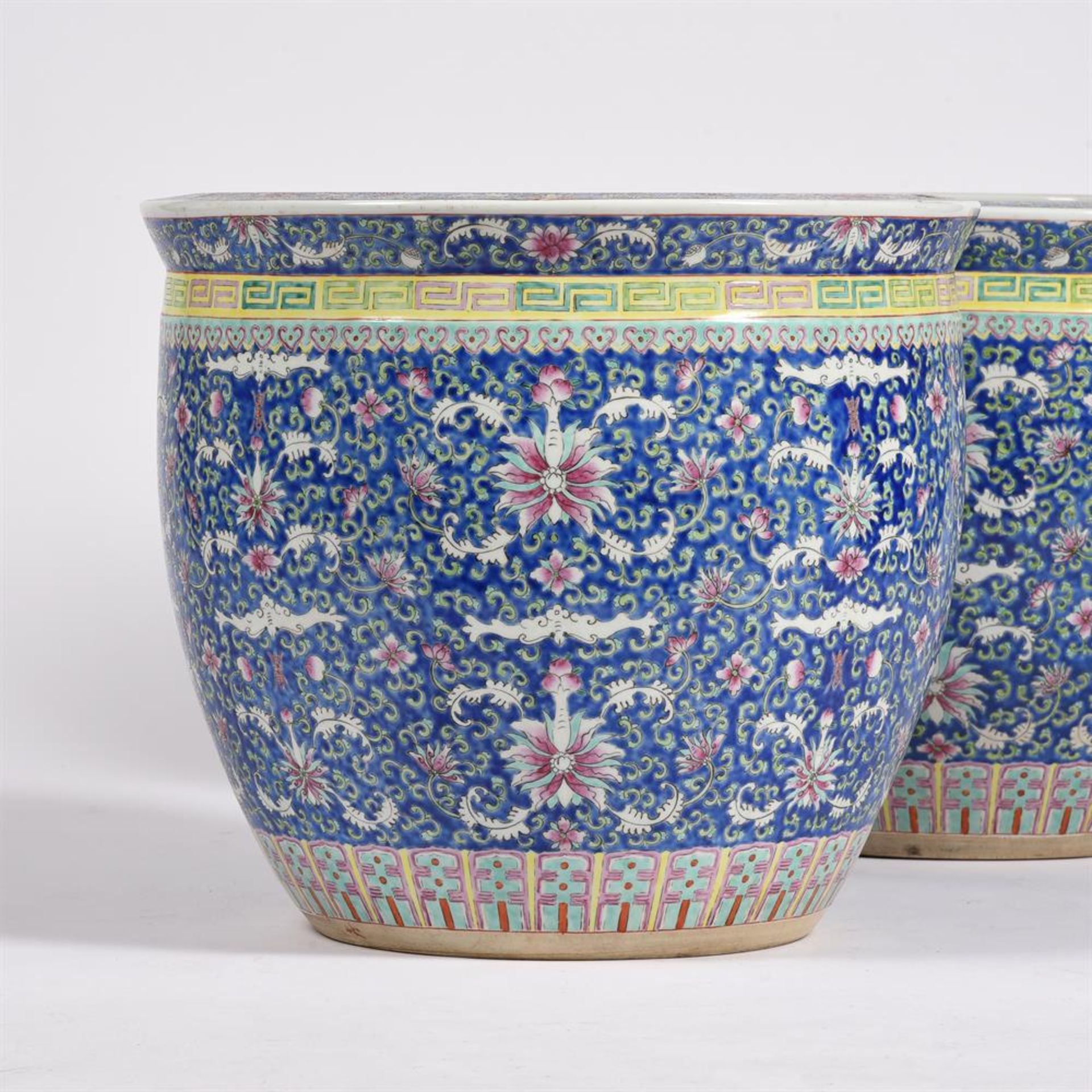 TWO LARGE MODERN CHINESE GOLDFISH BOWLS - Image 2 of 8