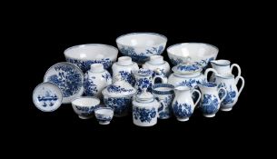 A SELECTION OF MOSTLY CAUGHLEY BLUE AND WHITE PRINTED PORCELAIN