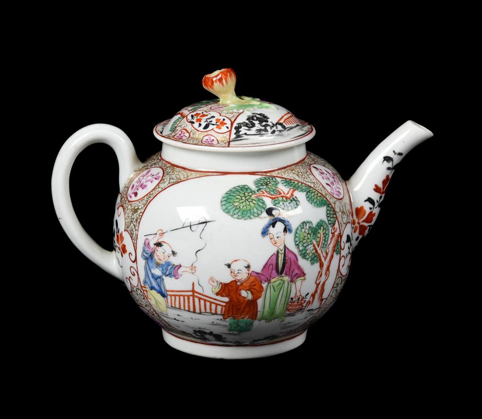 A WORCESTER OUTSIDE DECORATED TEAPOT AND COVER - Image 2 of 2