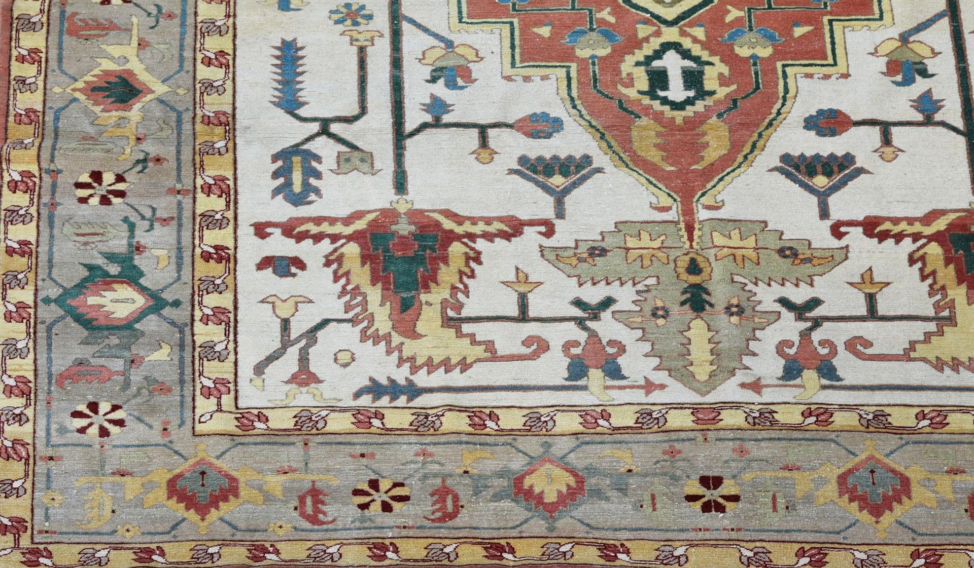 AN INDIAN WOOL CARPET - Image 2 of 2