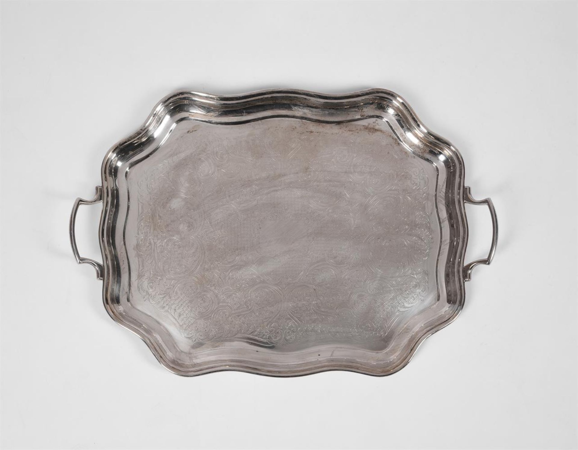 SILVER PLATED TRAYS TO INCLUDE: A large electro-plated oval tray - Bild 3 aus 4