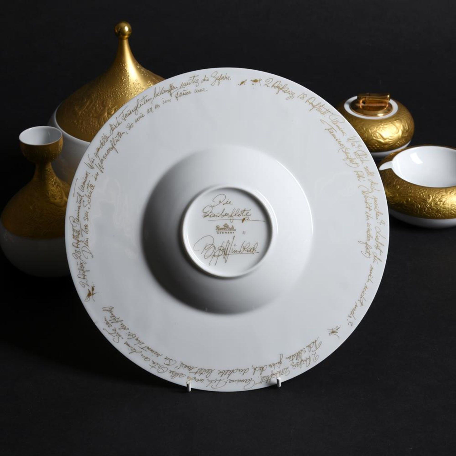 A SELECTION OF ROSENTHAL 'DIE ZAUBERFLOTE' PATTERN PORCELAIN - Image 2 of 2