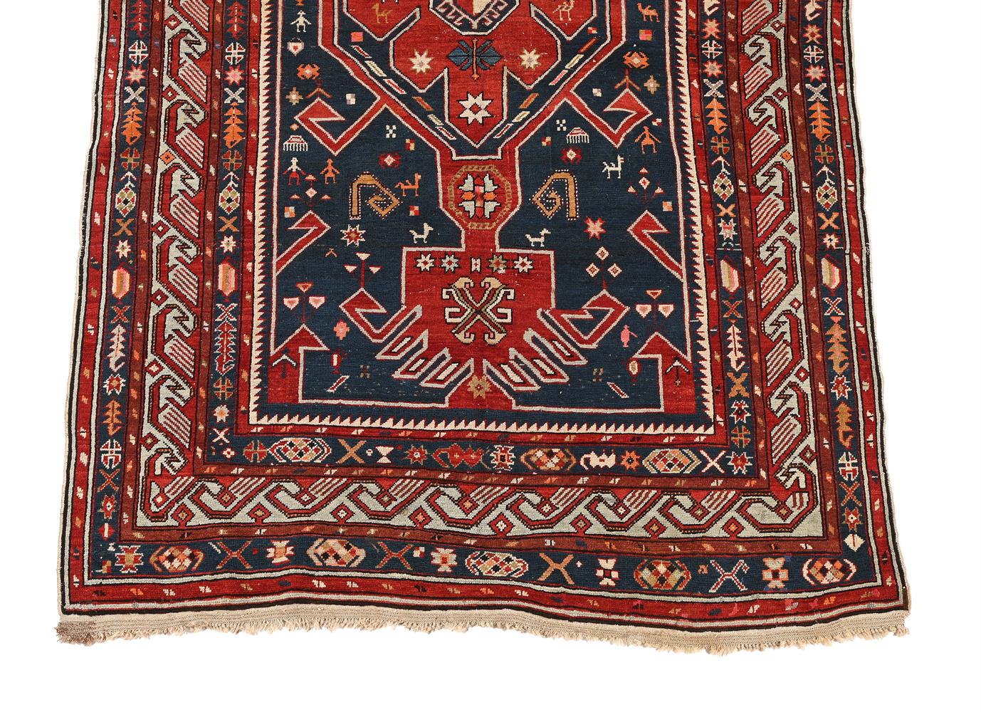 A QUASHQAI RUG - Image 2 of 4