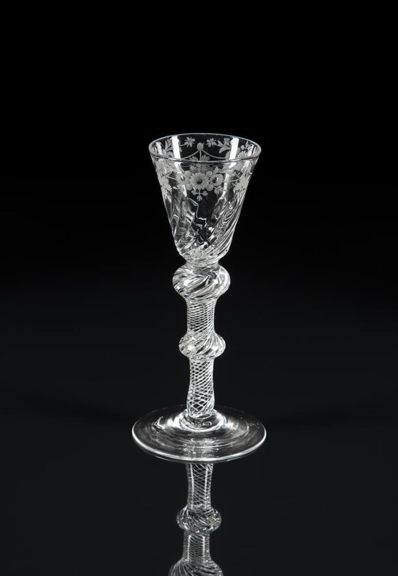 AN ENGRAVED AIRTWIST WINE GLASS