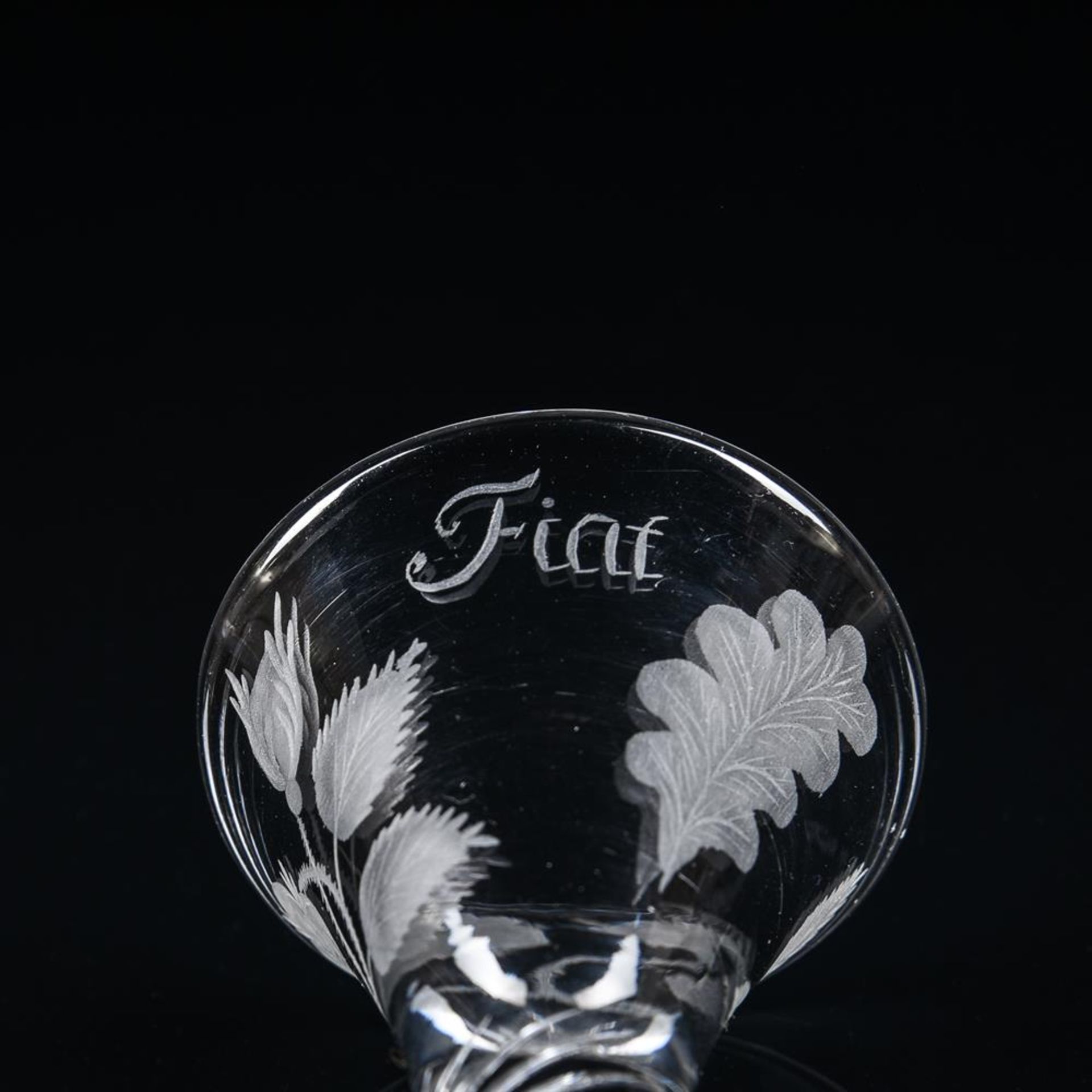 AN ENGRAVED AIR TWIST WINE GLASS OF JACOBITE SIGNIFICANCE - Image 2 of 2