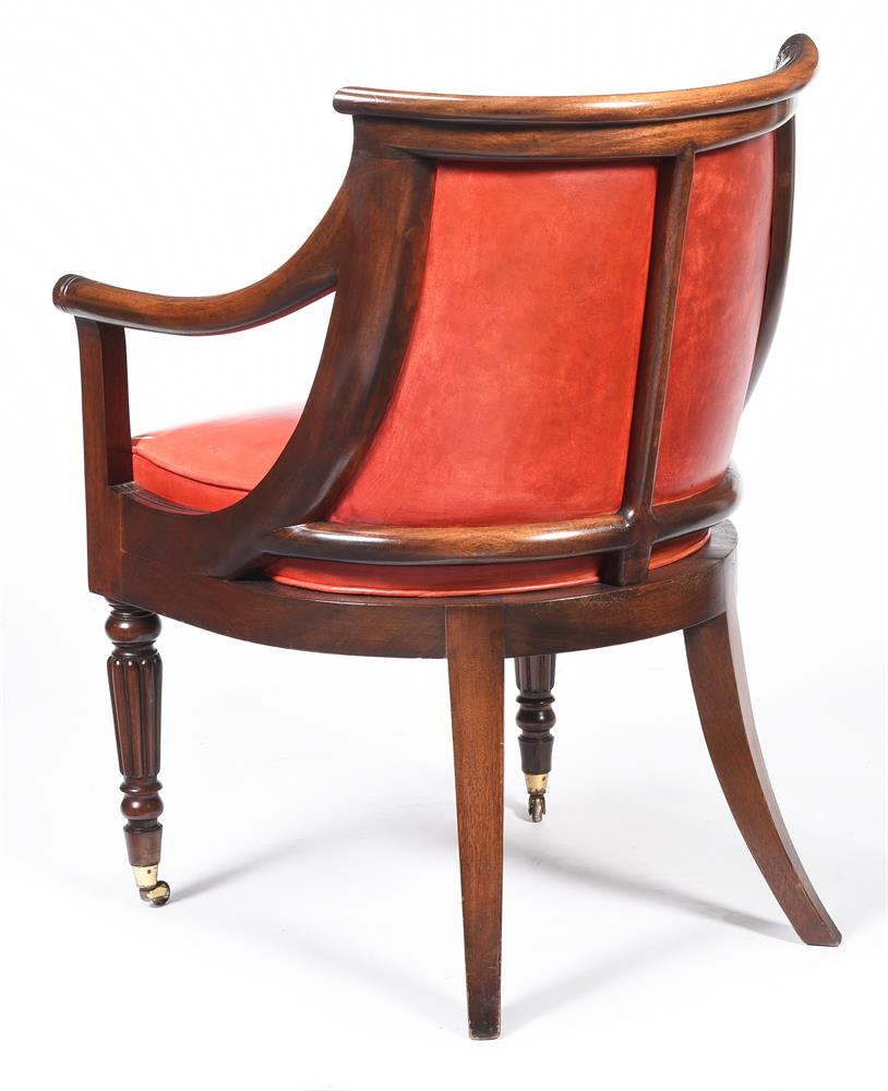 A MAHOGANY DESK CHAIR IN REGENCY STYLE - Image 3 of 3