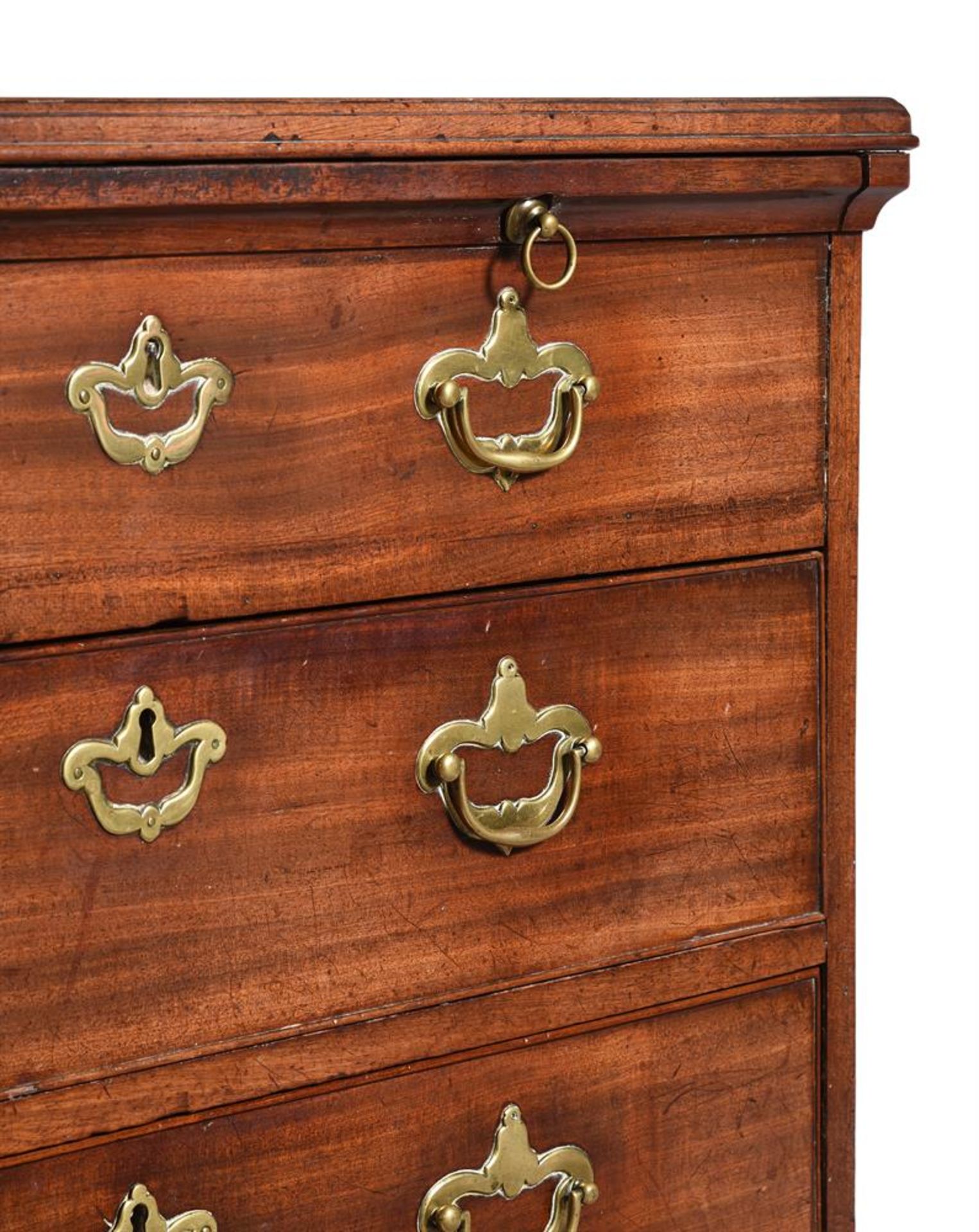 A GEORGE II MAHOGANY BACHELOR'S CHEST OF DRAWERS, CIRCA 1750 - Image 4 of 4