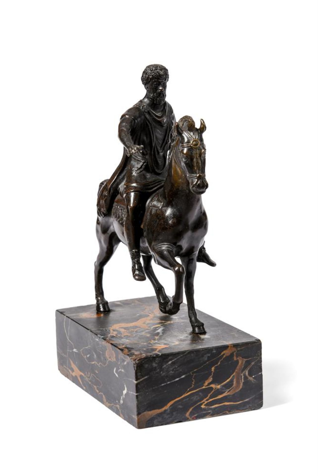 AFTER THE ANTIQUE, A BRONZE FIGURE OF MARCUS AURELIUS ON HORSEBACK, LATE 18TH/EARLY 19TH CENTURY - Bild 4 aus 4