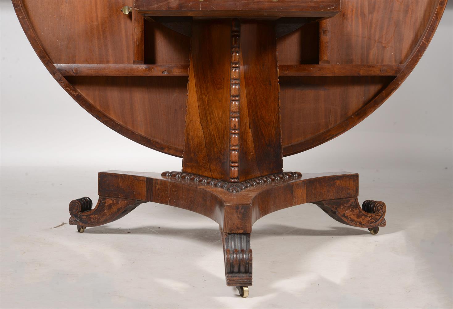 Y A GEORGE IV ROSEWOOD AND CROSSBANDED CENTRE TABLE, CIRCA 1825 - Image 3 of 3