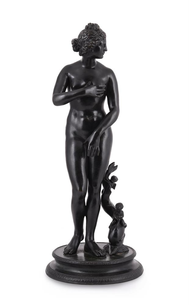 AFTER THE ANTIQUE, A LARGE BRONZE FIGURE OF THE VENUS DE' MEDICI, ITALIAN OR FRENCH, 19TH CENTURY