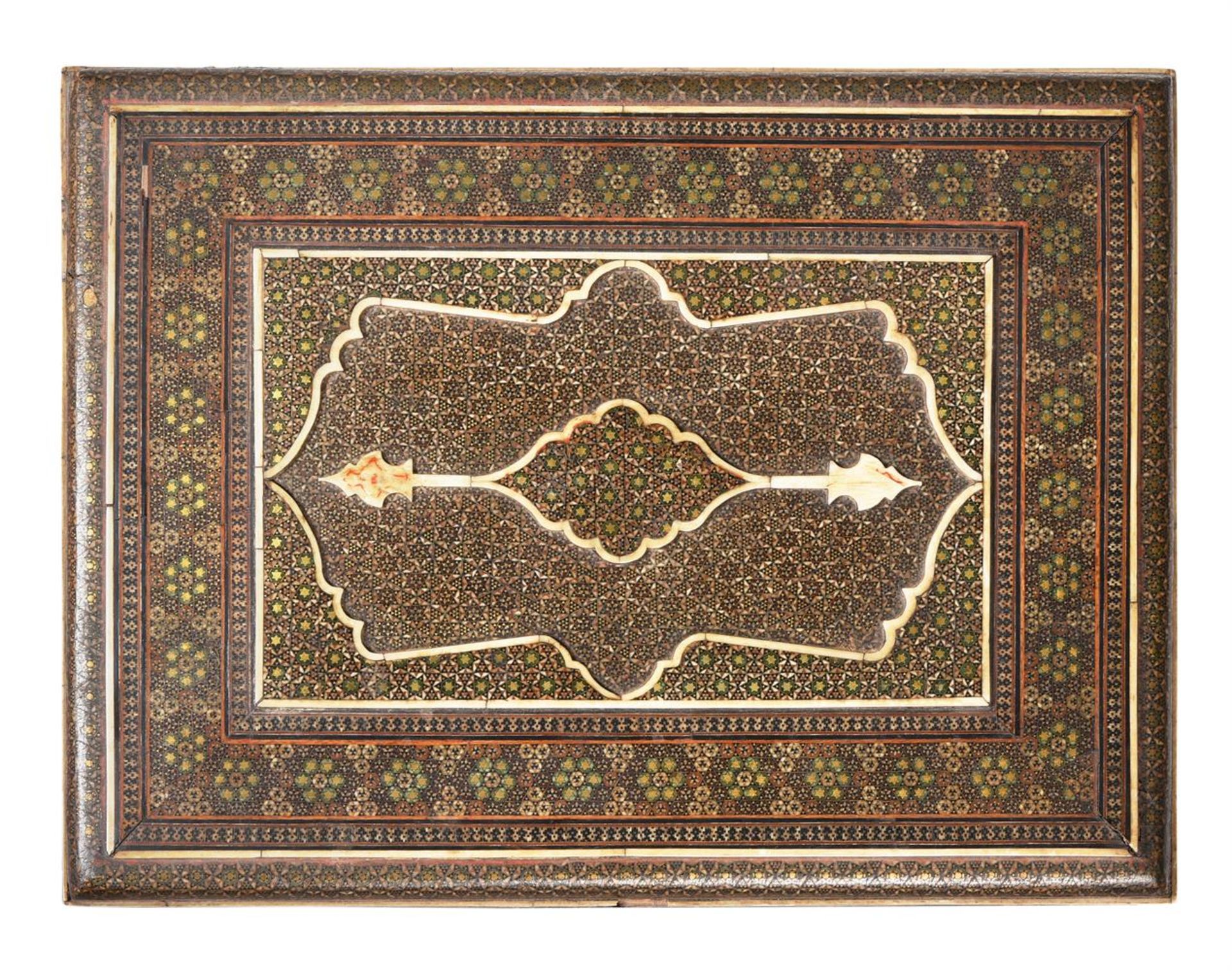 Y A QAJAR KHATAMKARI BOX, PERSIAN, 19TH CENTURY - Image 2 of 7