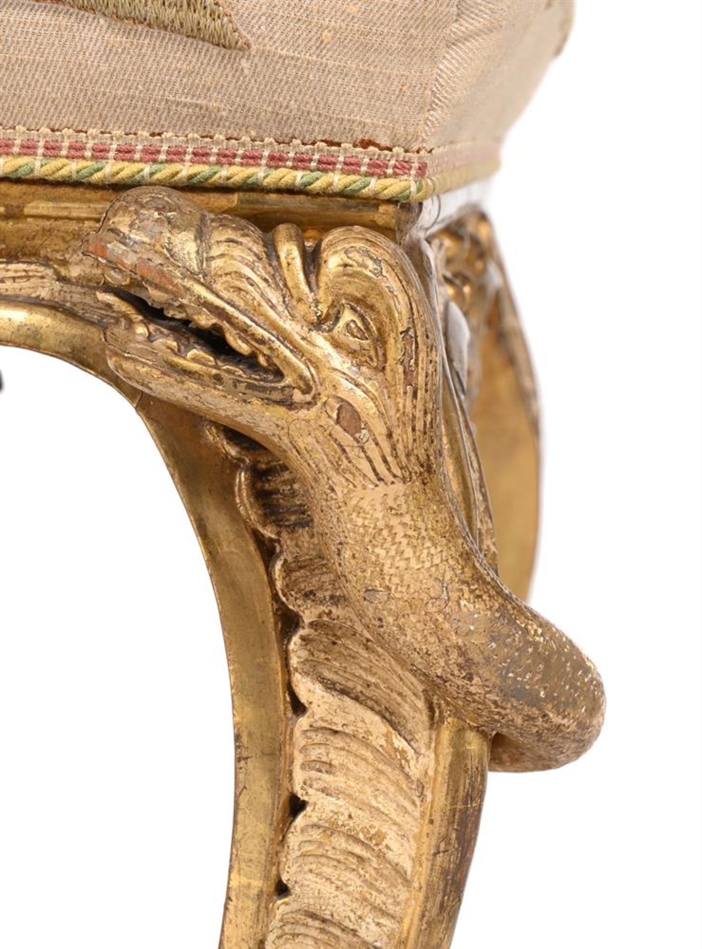 A CARVED GILTWOOD STOOL, PROBABLY GERMAN, IN THE MANNER OF FERDINAND TIETZ, CIRCA 1730 - Image 4 of 8