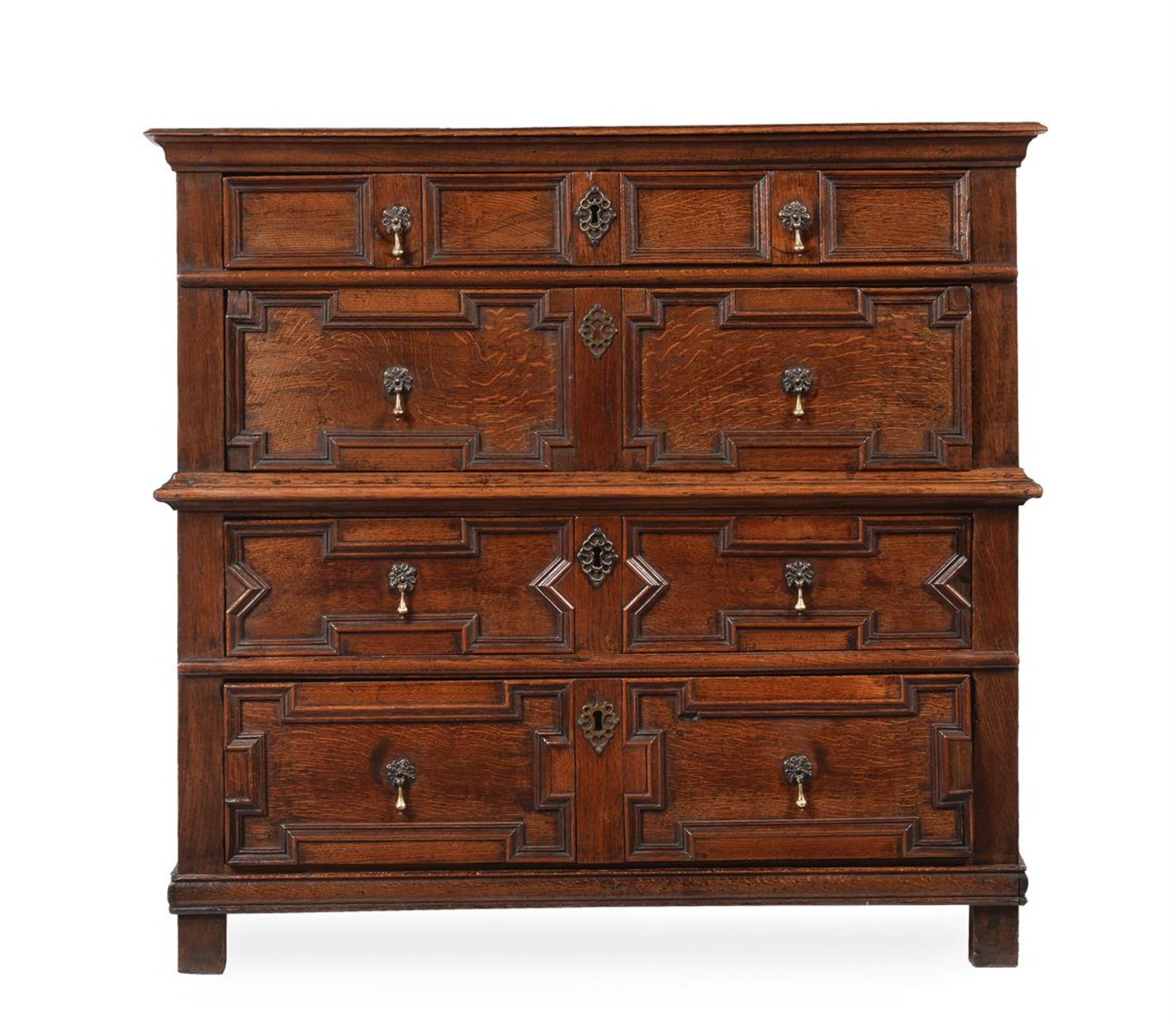 A CHARLES II OAK CHEST OF DRAWERS, LATE 17TH CENTURY - Image 2 of 4