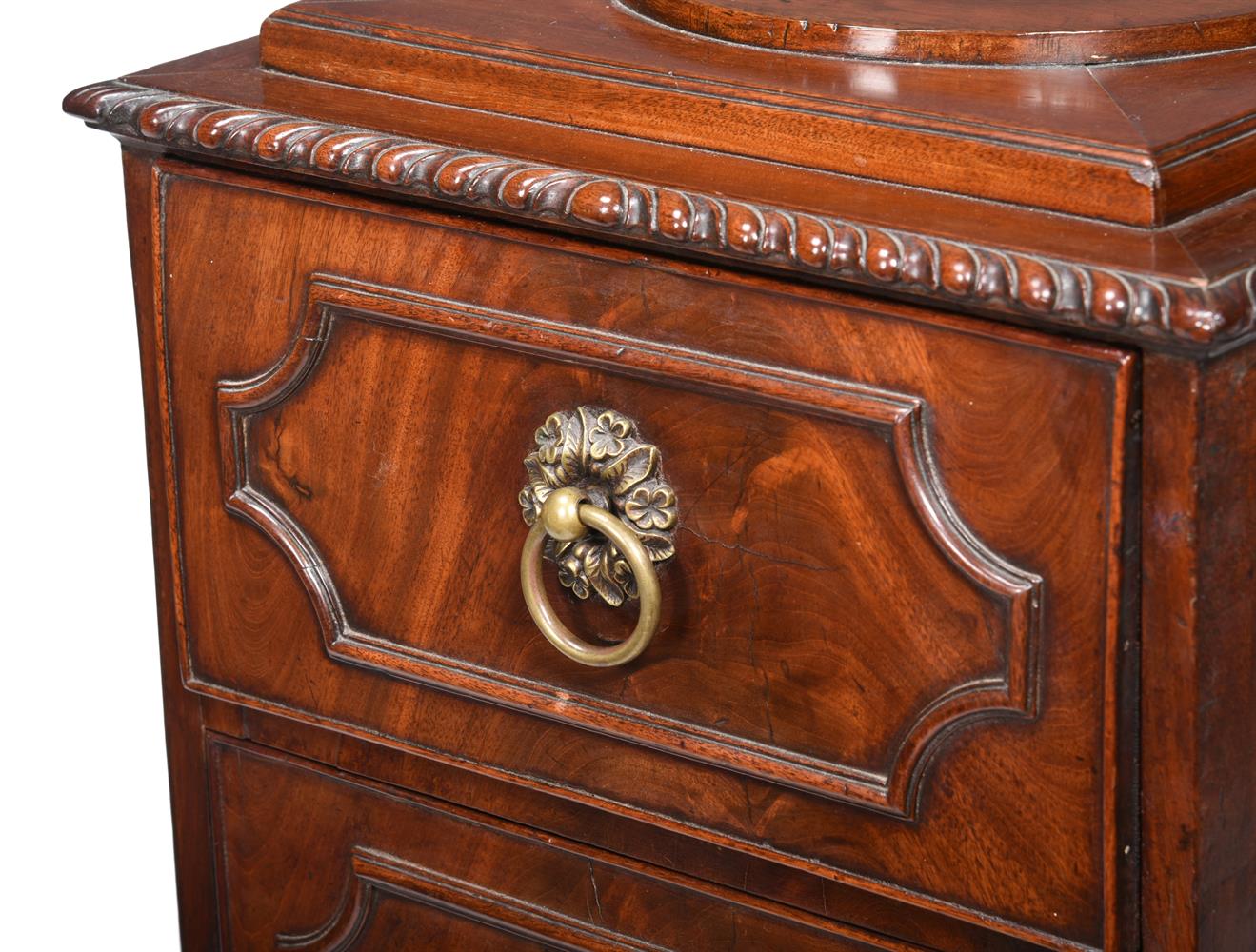 A PAIR OF GEORGE IV MAHOGANY DINING PEDESTALS, CIRCA 1825 - Image 3 of 7