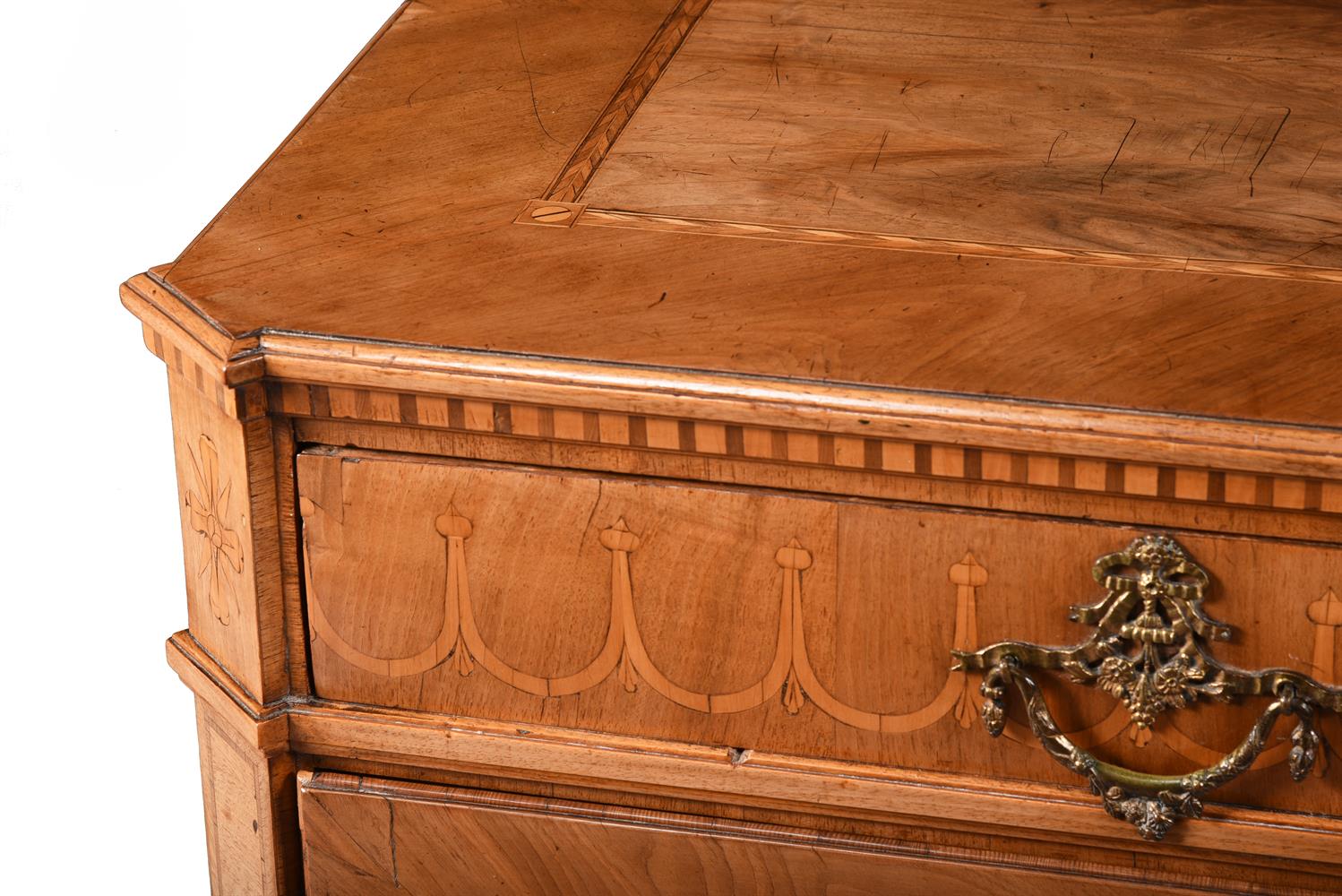 A CONTINENTAL WALNUT, FIGURED WALNUT, MARQUETRY AND PARQUETRY DECORATED COMMODE - Image 5 of 7
