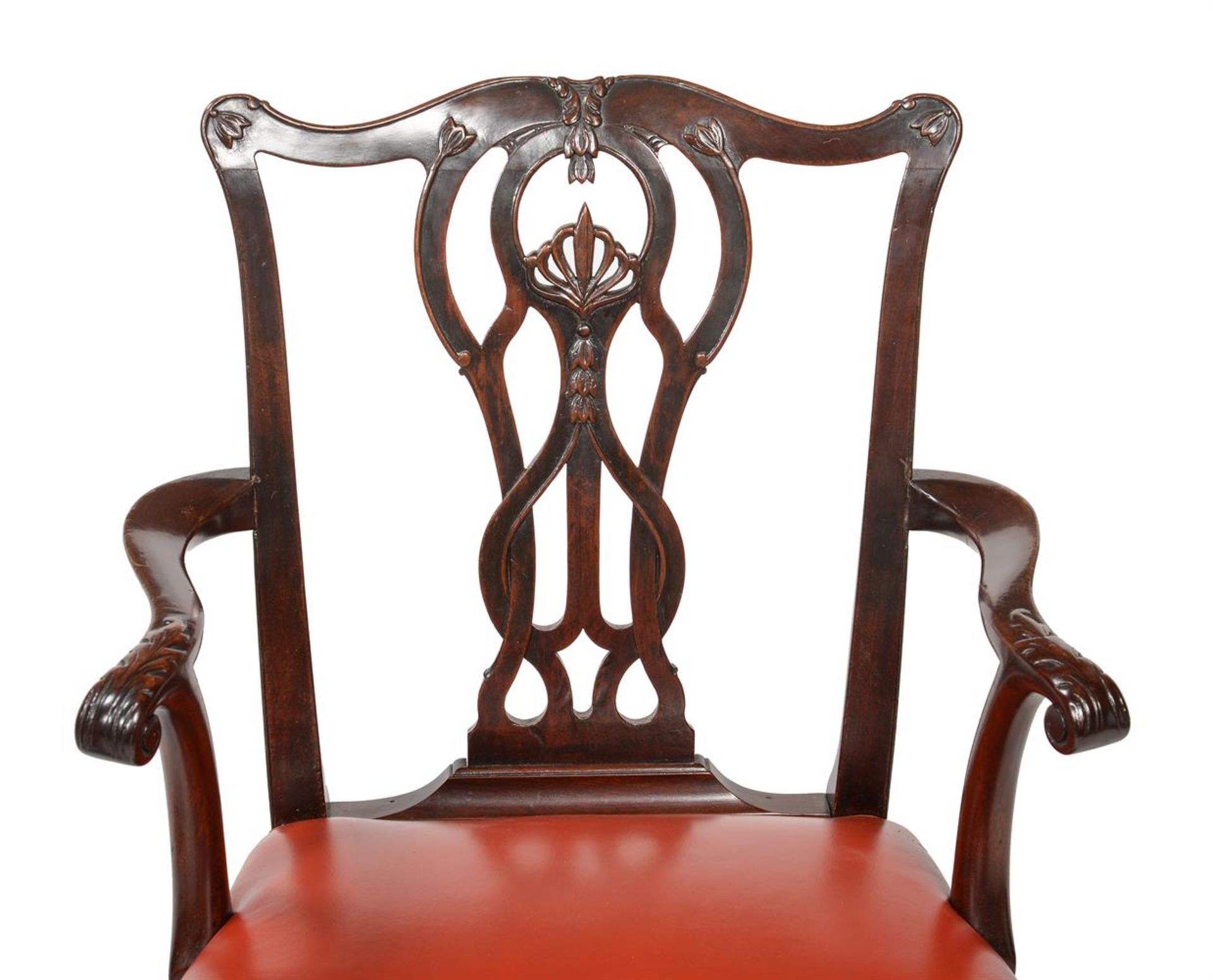 A PAIR OF GEORGE III MAHOGANY OPEN ARMCHAIRS, IN THE MANNER OF THOMAS CHIPPENDALE, CIRCA 1780 - Image 2 of 5