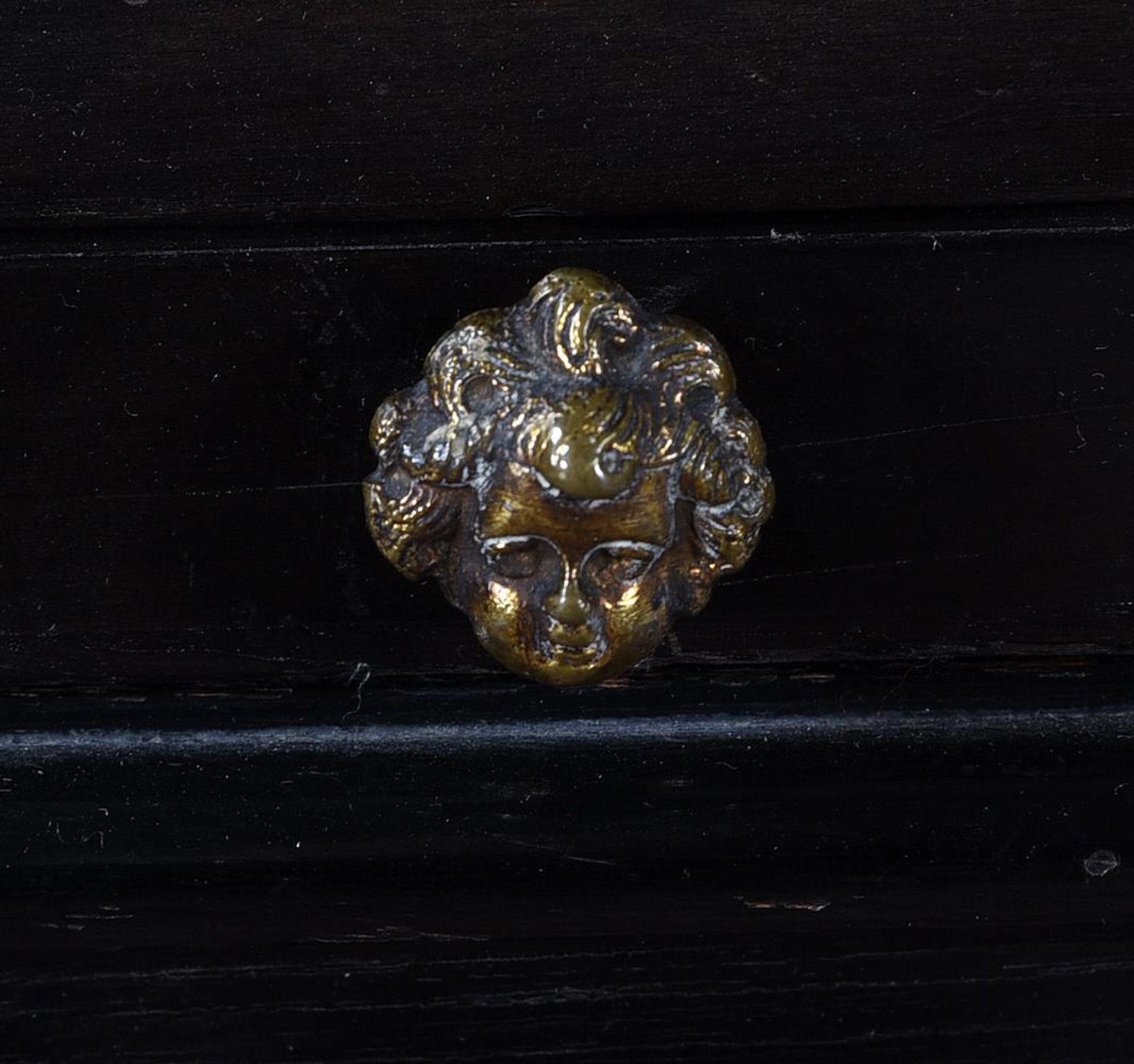 Y A FLEMISH EBONY, TORTOISESHELL AND POLYCHROME PAINTED CABINET ON STAND - Image 7 of 26